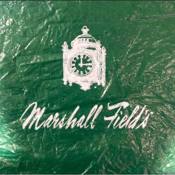 MARSHALL FIELD’S small signature green shopping bag size 9x12 used - Picture 5 of 10